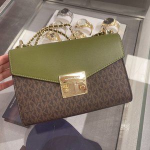 MK Rose MD Logo PVC Shoulder Evergreen